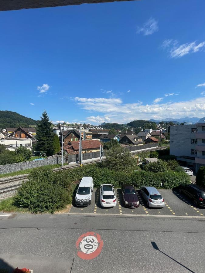 Silvia'S Bed Und Breakfast In Luzern Horw Bagian luar foto